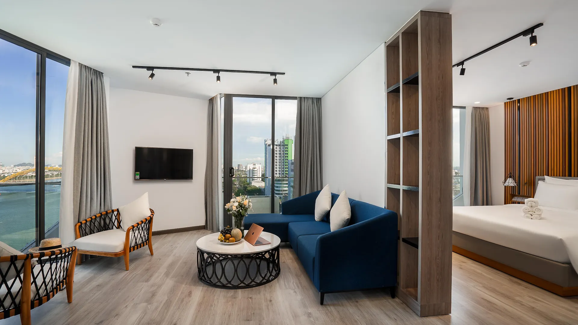 Haian Riverfront Hotel Da Nang