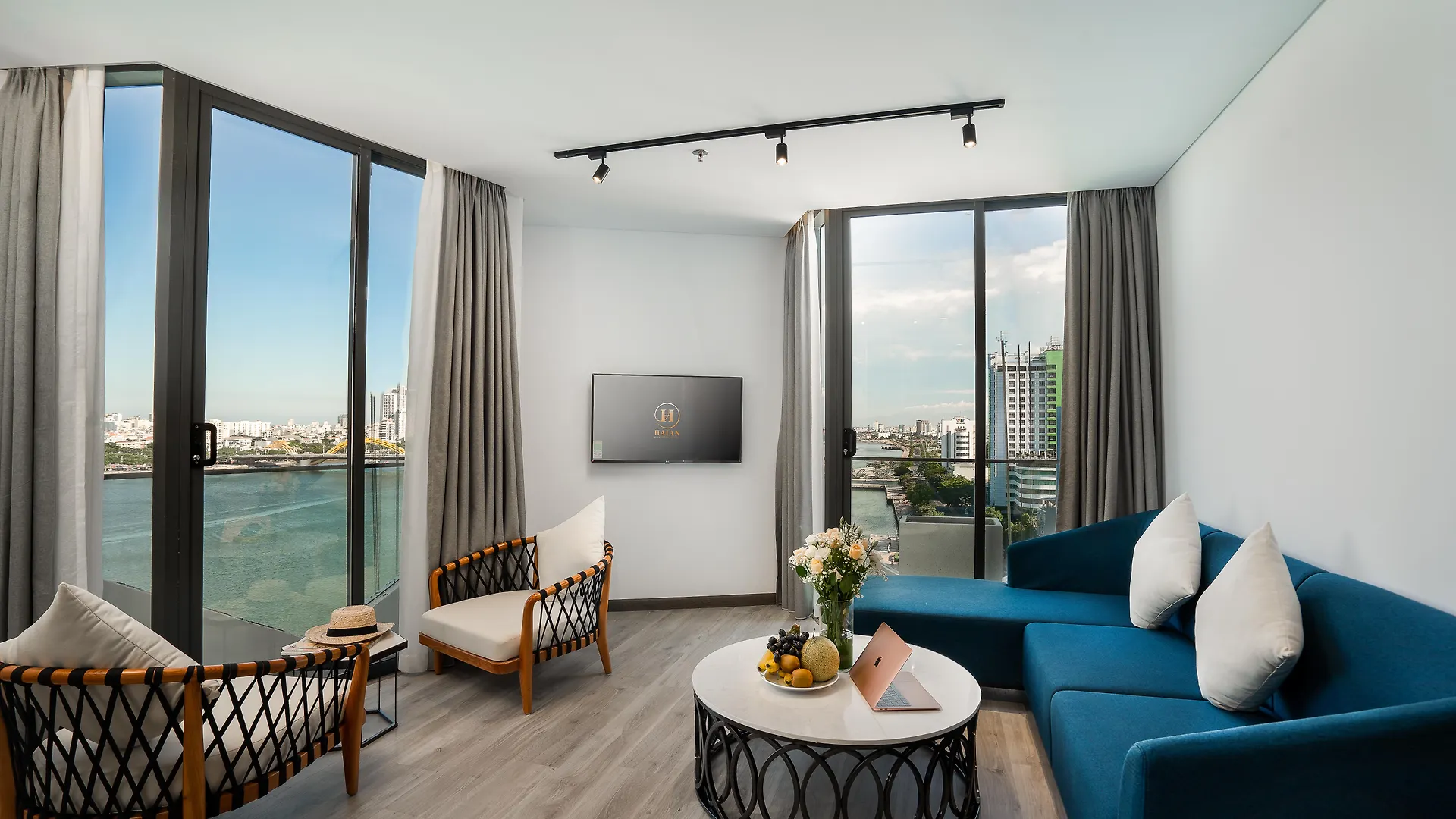 Haian Riverfront Hotel Da Nang Vietnam