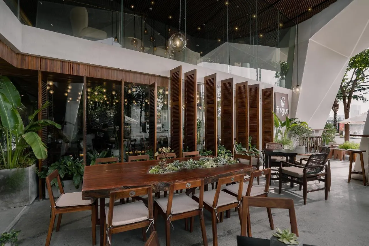 Haian Riverfront Hotel Da Nang