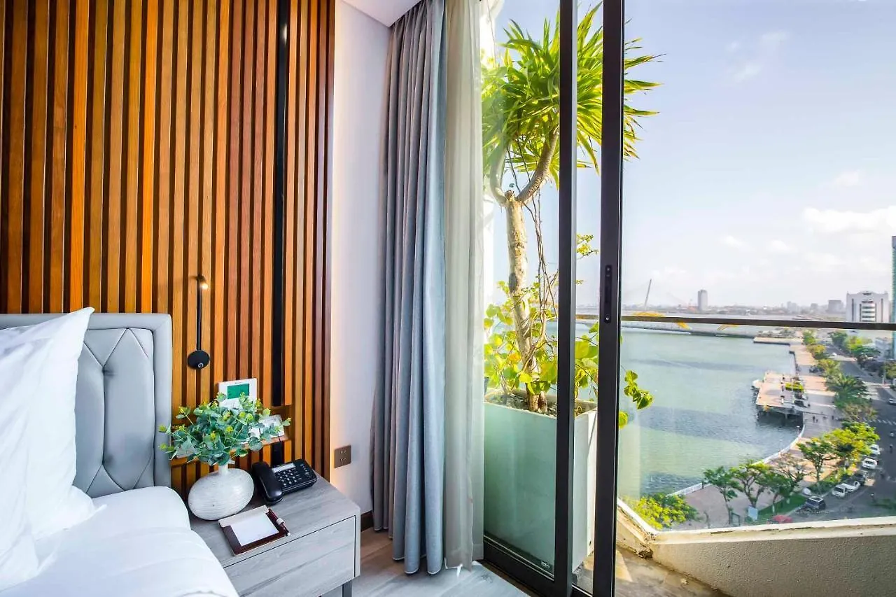 Haian Riverfront Hotel Danang